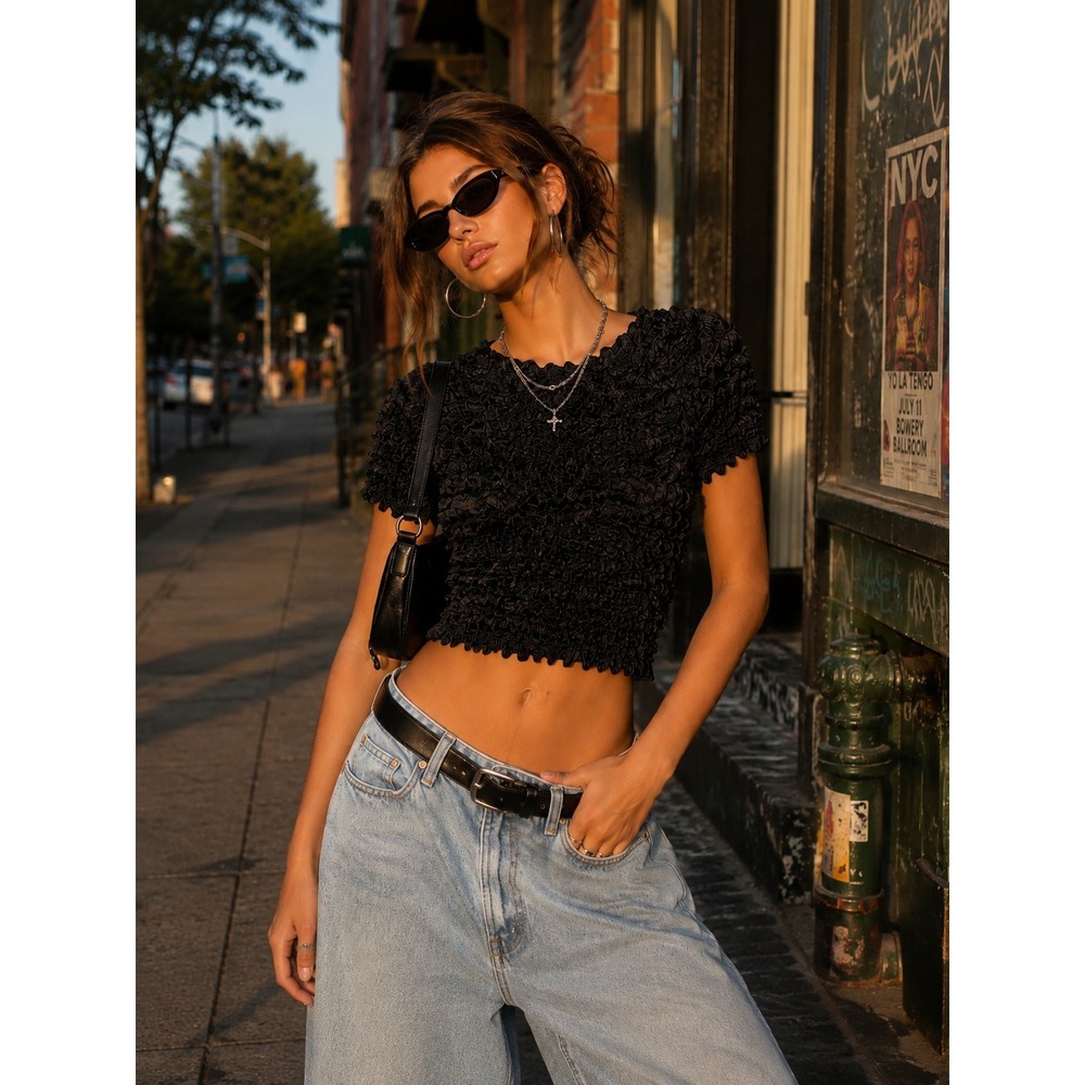 Vintage Popcorn Top Black Textured Bubble Scrunchy Cropped Short Sleeve Blouse